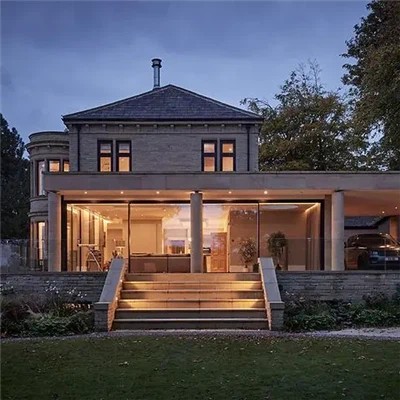 Bibien tal-patio tal-ħġieġ li jintwew