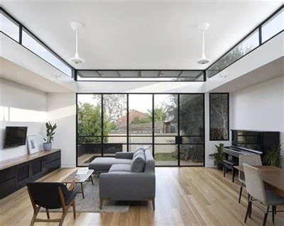 Bibien li jintwew tal-metall barra